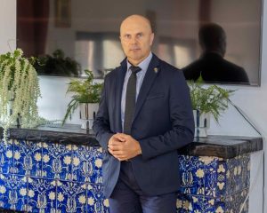 Cum construiesc EkoGroup și Cătălin Cârcu campanii cu ajutorul AI pentru companii